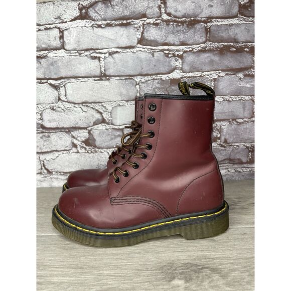 Dr. Martens Cherry Red Leather Combat Lace Up Boots Women’s Sz 38EU/7-7.5M US - Picture 6 of 16